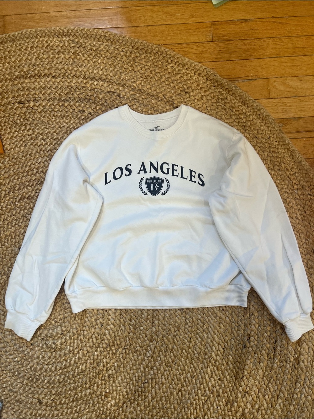 Hollister Cream Los Angeles Crewneck Sweatshirt